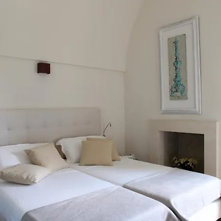 Sleeps 14 With Wifi