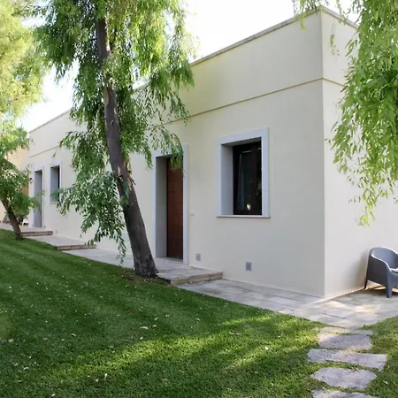 Sleeps 14 With Wifi *